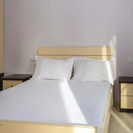 One-bedroom In * Wlora